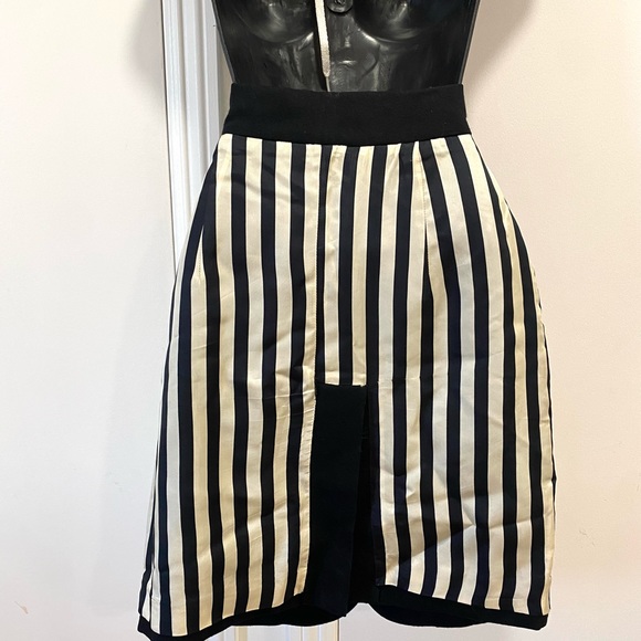 Moschino Black And White Skirt - Picture 3 of 3